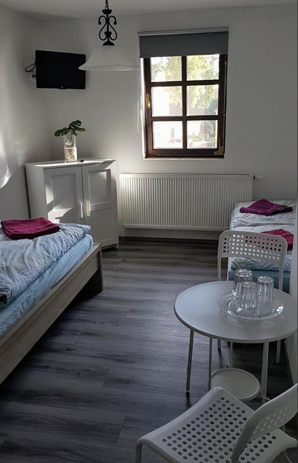 Statek U Dubu Hotel Svojetin Luaran gambar