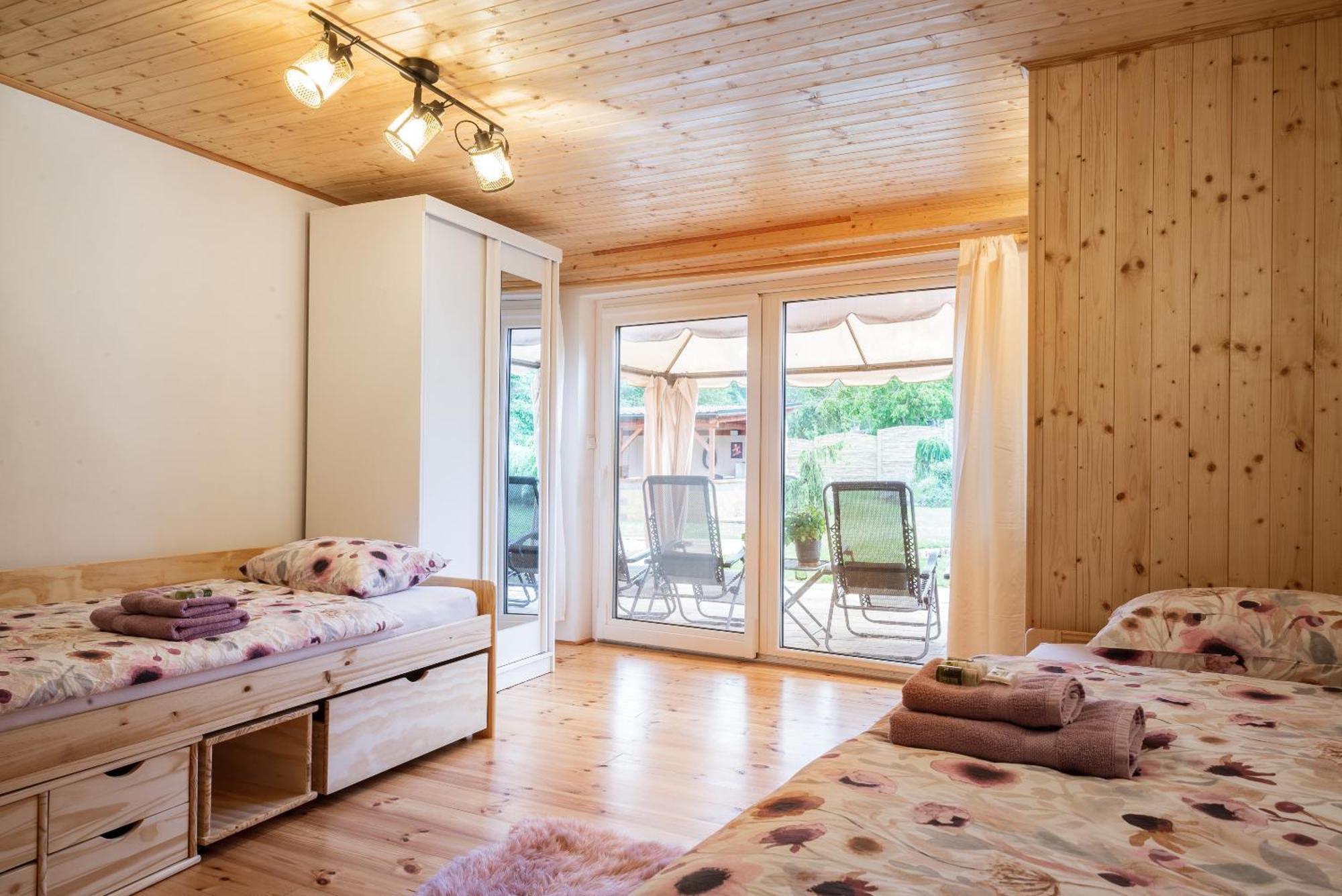 Statek U Dubu Hotel Svojetin Luaran gambar